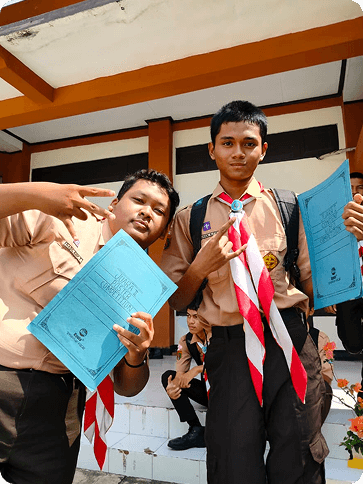 Juara 2 Poster Competition Juara 1 Content Video Competition